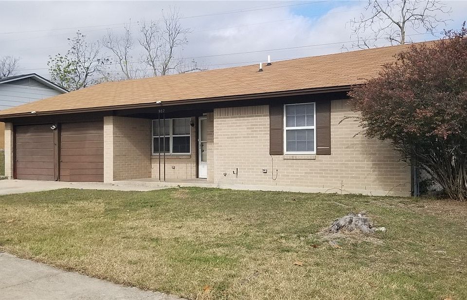 1st image of 902 Sherry Ln