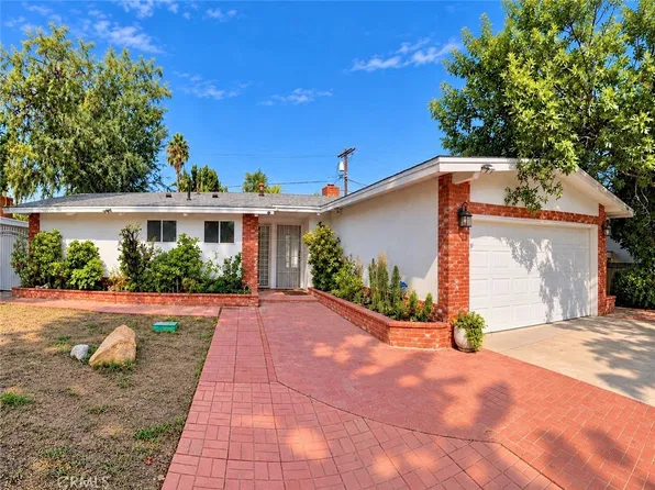 7727 Zelzah Ave, Reseda, CA 91335