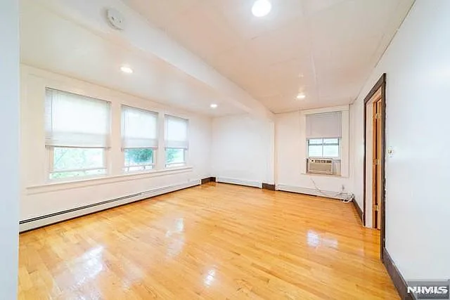 18 Hardenburgh Ave #1 — Photo 8
