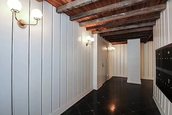 Rented by REAL New York | media 28