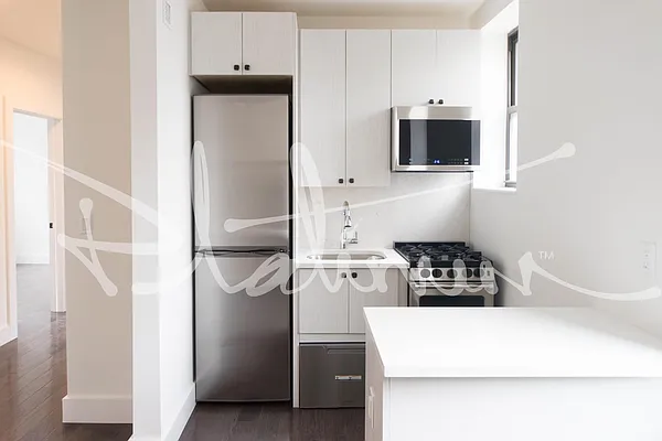 Rented by Platinum Properties | media 31