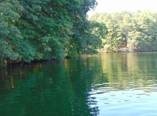 14 Natures Cv, Florence, AL 35630