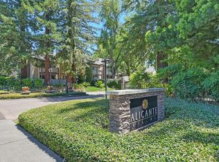 536 Woodside Oaks APT 6, Sacramento, CA 95825