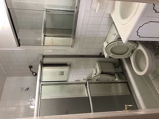 Rented by 18 REALTY | media 21