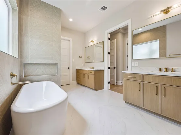2404 Quenby St, Houston, TX 77005
