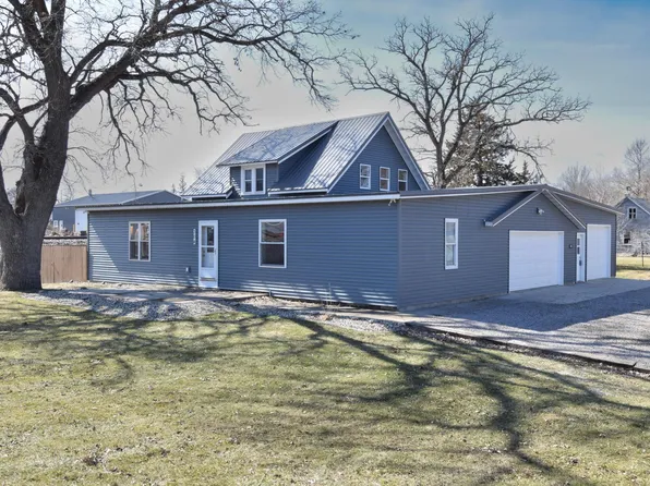 304 5th Ave N, Brownton, MN 55312