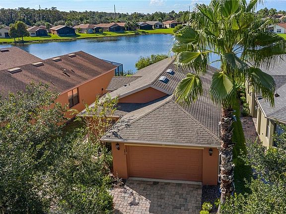 5th image of 645 Grand Canal Dr