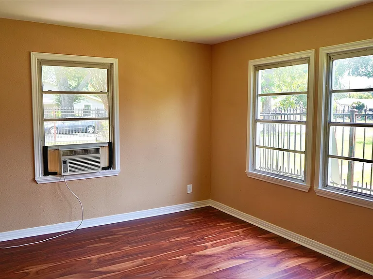 7328 Oak Hill Dr — Photo 7
