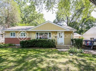 407 N Derbyshire Ave, Arlington Heights, IL 60004