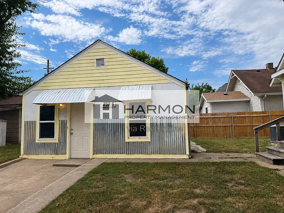 258 N Elizabeth Ave
