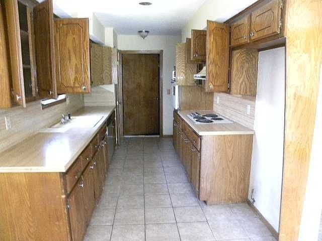 2nd image of 304 Clermont Dr