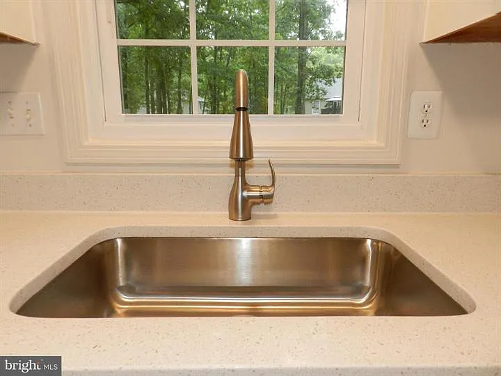 10605 Holleybrooke Dr — Photo 8