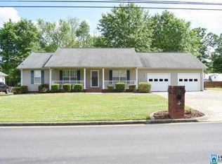 213 Lillian Ln, Anniston, AL 36207