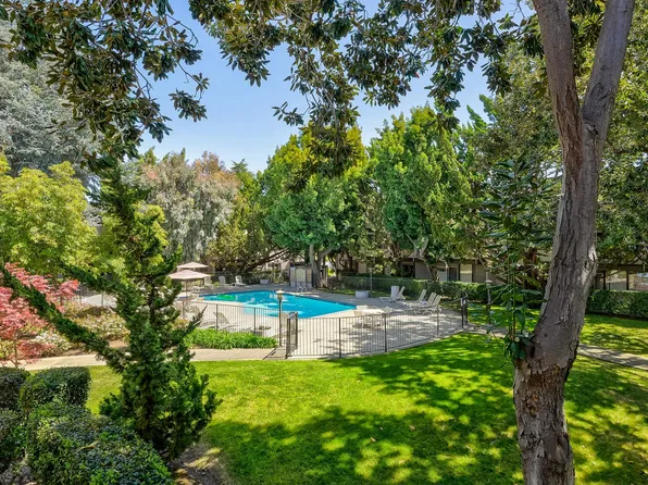 Parksquare Apartments, 4290 Wilkie Way APT F, Palo Alto, CA 94306