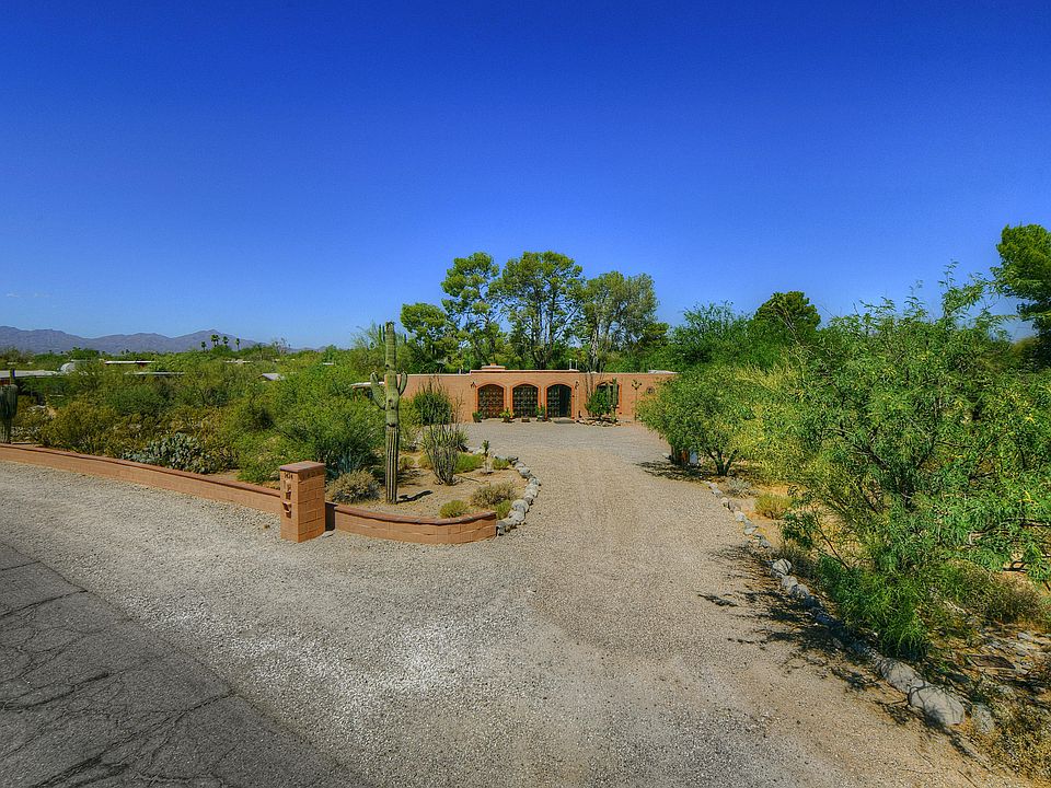 1st image of 1424 W Chapala Dr
