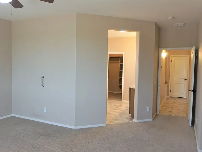 1858 Prairie Grass Dr — Photo 21