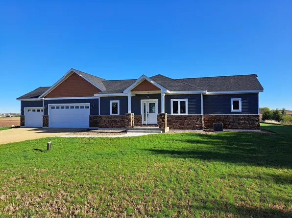 1346 70th Ave, Roberts, WI 54023