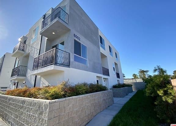 2nd image of 6006 Klump Ave #2