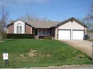 4815 Sequoia St, Hutchinson, KS 67502