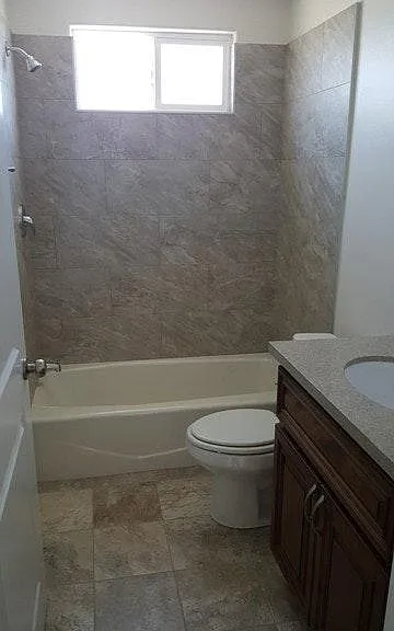 4442 Santa Ana St — Photo 29