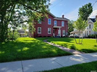 59 Main St, Middleport, NY 14105