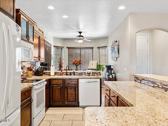 4th image of 7668 E DUSTY BOOT Road