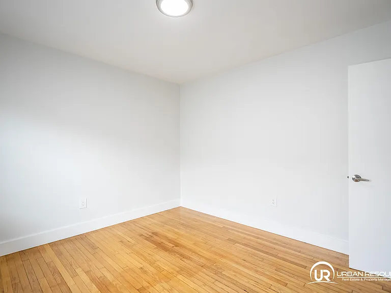 117 S Shore Dr #8 — Photo 20