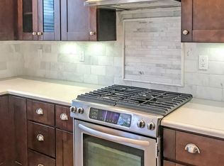 46 Appleglen Dr, Irvine, CA 92602
