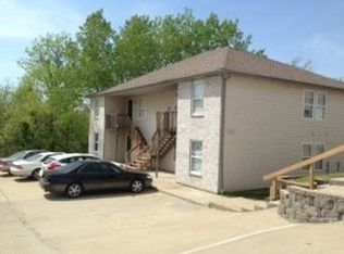 416 S Main St APT 4, Warrensburg, MO 64093