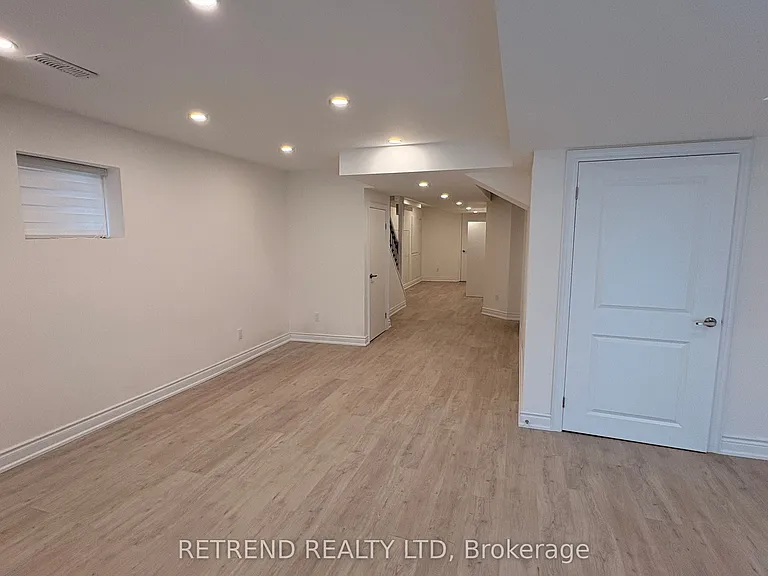 31 Cherry Bush Rd #BASEMENT — Photo 3
