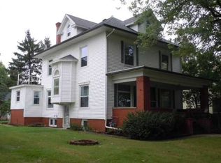 306 Rice St, Elmore, OH 43416