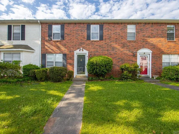 200 Pine Forest Dr #3-B, Maumelle, AR 72113