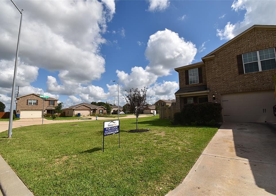 1st image of 17338 Osprey Forest Dr