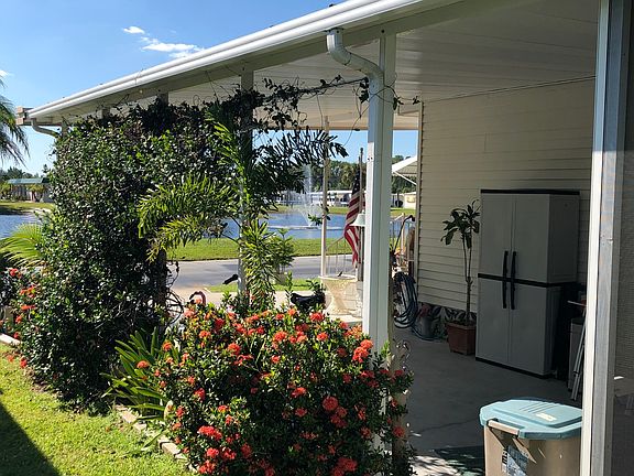 5th image of 725 Leisure Ln