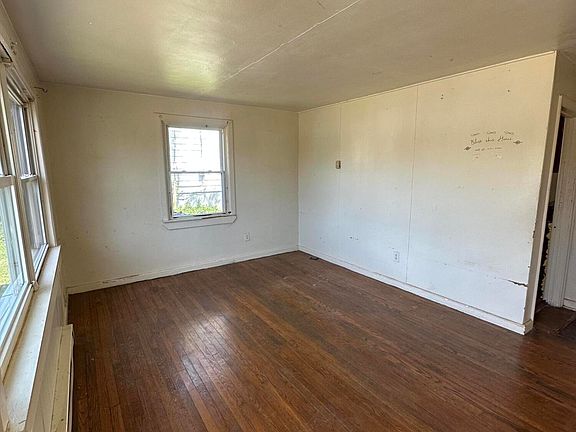 2nd image of 1315 Dudley St NW