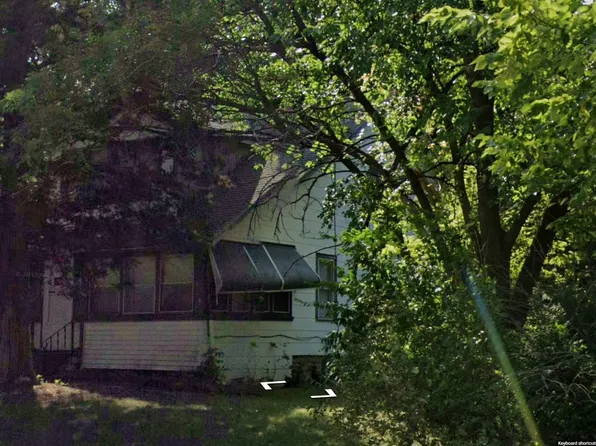 3016 School St, Rockford, IL 61101