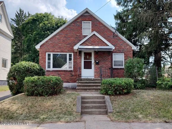 1012 Raymond Street, Schenectady, NY 12308