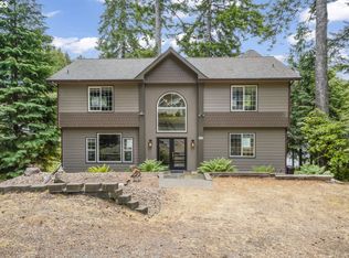 6120 Pine St, Florence, OR 97439