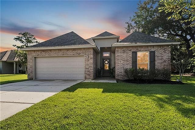 1st image of 41843 Snowball Cir