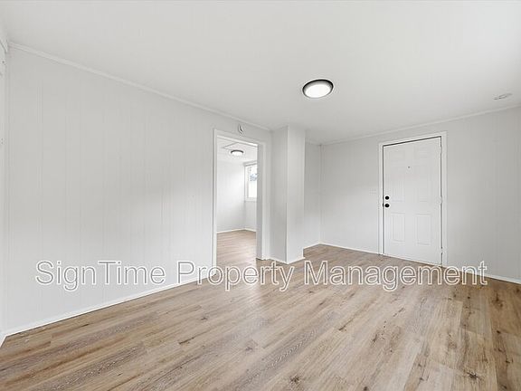 2nd image of 4 Winchester St