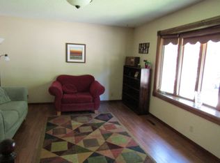 1911 N 29th St, Fort Dodge, IA 50501