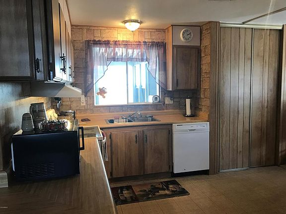 4th image of 416 E Villa Theresa Dr