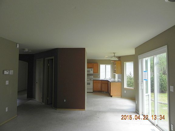 5th image of 19708 207th Street Ct E