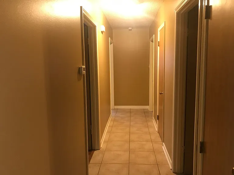 1509 Caldwell St — Photo 5