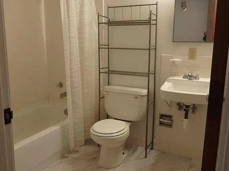 4640 Ford Ave NW — Photo 6