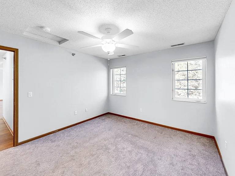 Cedar Pointe Townhomes — Photo 71
