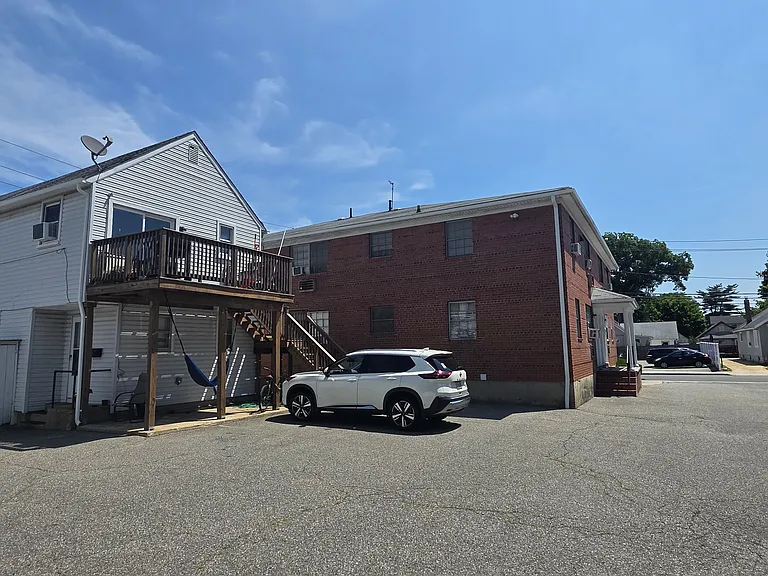 2496 N Jerusalem Rd #2 — Photo 3