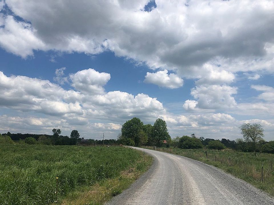 2nd image of County Road 9