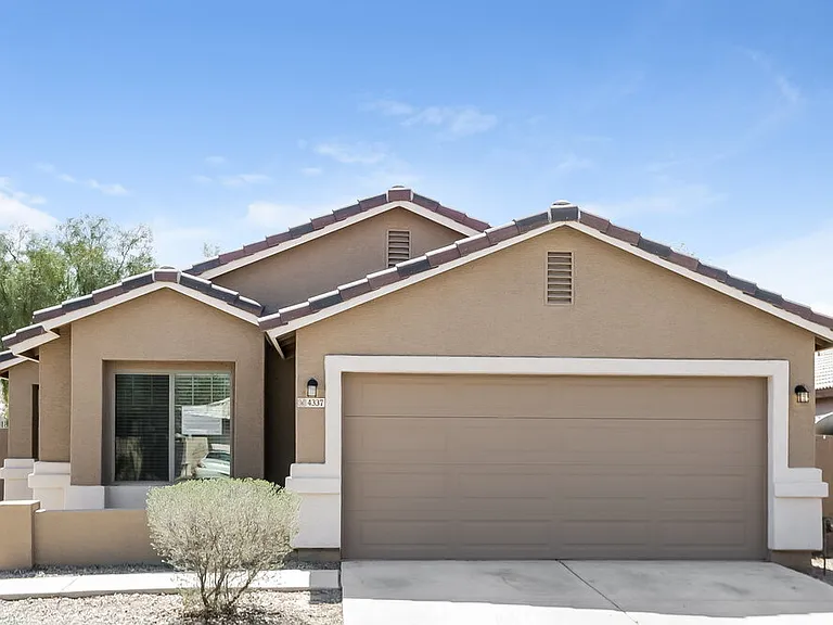 4337 W Saint Kateri Dr — Photo 1
