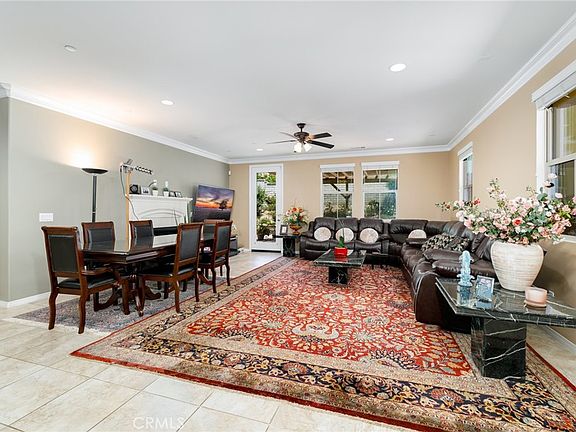 4th image of 13262 Los Robles Ct